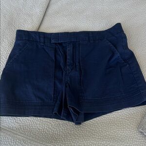 Vince navy shorts with pockets